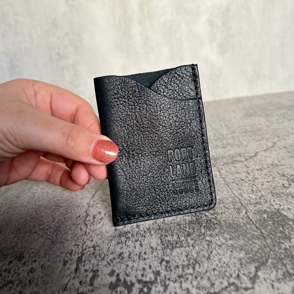 Card Sleeve - Black - Picture 1 of 3